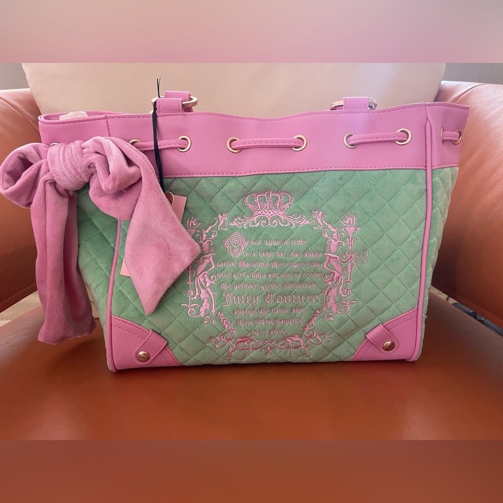 NEW! Juicy Couture Juicy Tale Quilted Velour Daydreamer Purse Green Pink